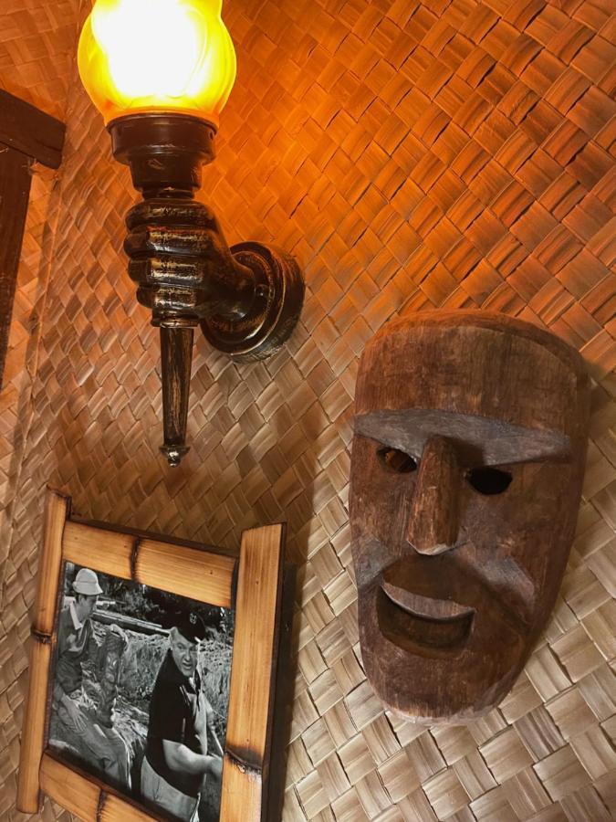 The Kondo Tiki Tampa Bagian luar foto