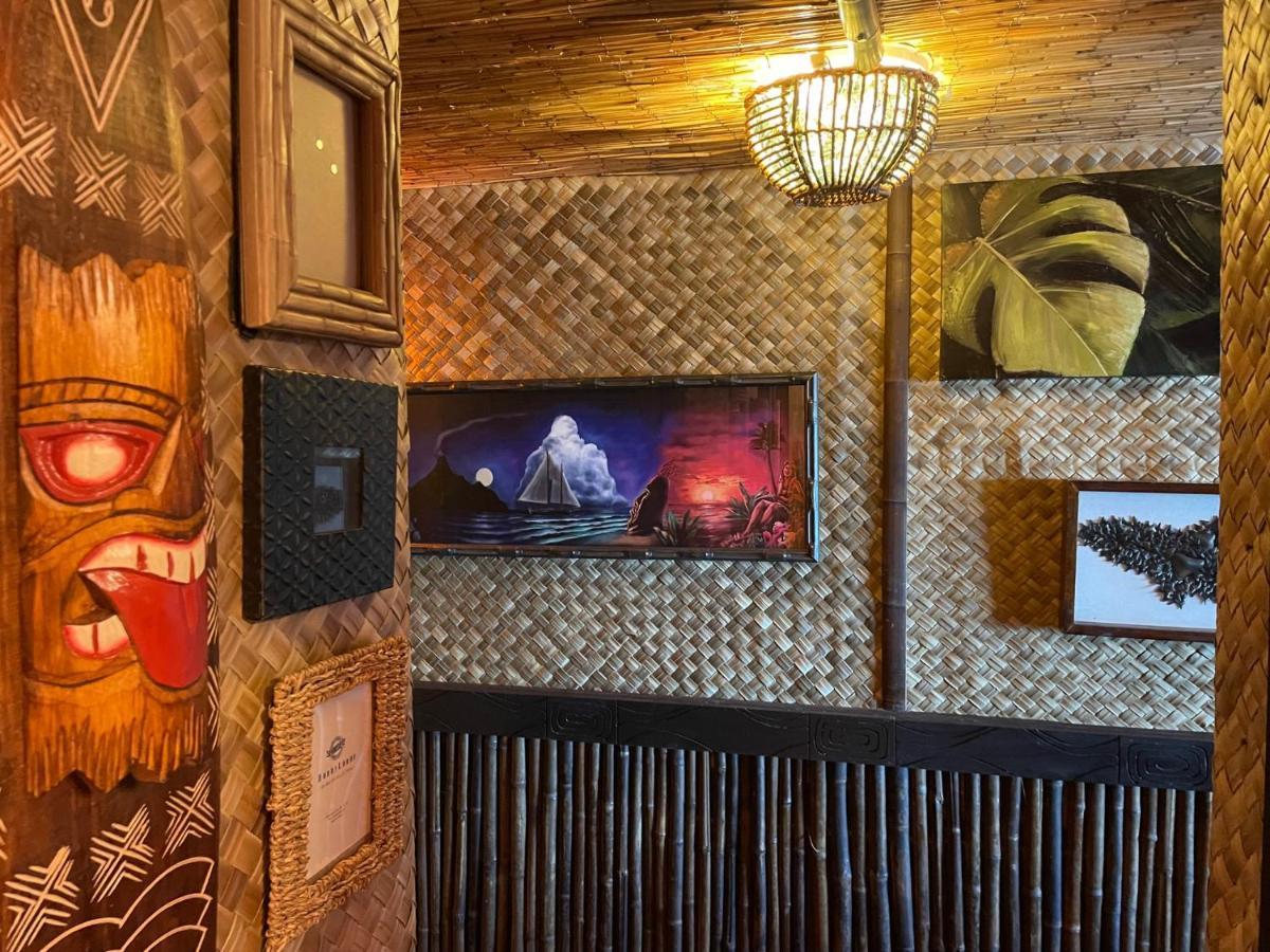 The Kondo Tiki Tampa Bagian luar foto